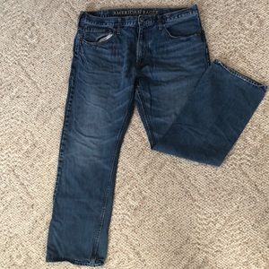 American Eagle men’s jeans